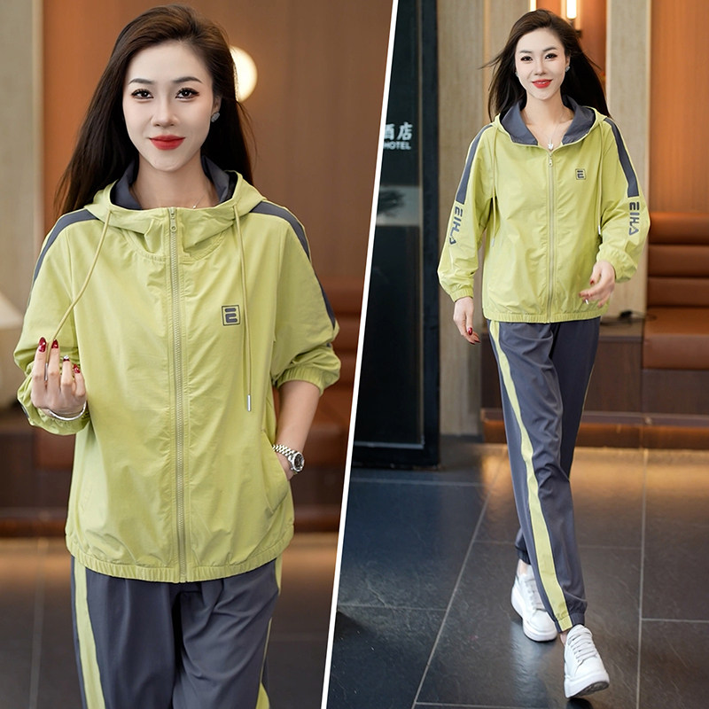 撞色休闲运动套装女2026春季新款连帽拉链两件套减龄