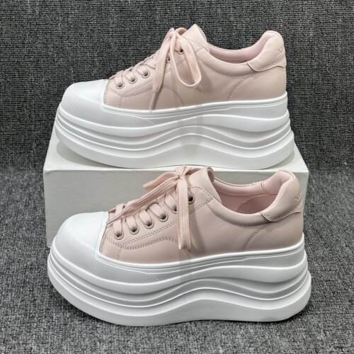 爆款欧货真皮小白鞋女2026春季新款欧洲站粉色百搭增高厚底松糕鞋