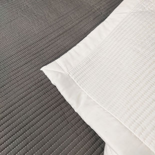 出口韩国微瑕纯色绗缝床盖双面用夹棉床单现代简约风格 床品尾货