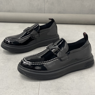 漆皮男鞋2025春秋新款豆豆鞋真皮软底一脚蹬商务休闲男士亮面皮鞋