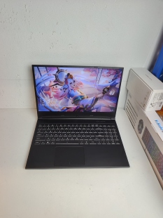 二手神舟游戏本 9代i7六核高性能处理器，GTX1650 4G独显