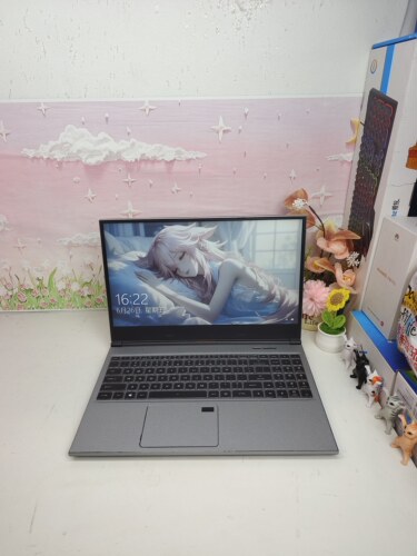 二手机械革命Z2 Air游戏本 i7六核十二线程，4G独显，15.5英寸屏