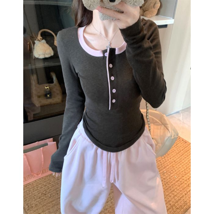辣妹纯欲拼色边排扣长袖T恤女秋季设计感修身显瘦U领打底衫ins