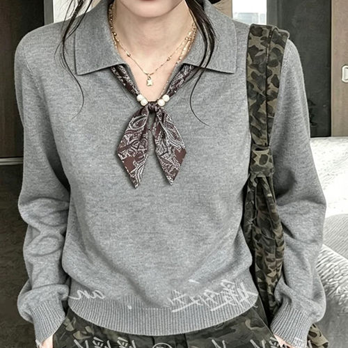 灰色polo领丝巾针织衫女长袖