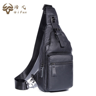 高档头层牛皮真皮男士胸包单肩休闲斜挎包男款高级感男士包袋锁扣