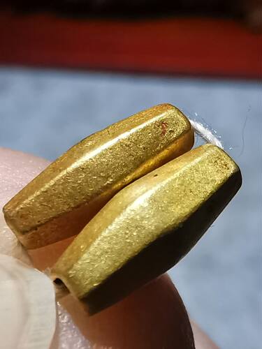 12547汉代中原老黄金实心珠Han Dynasty Antique GoldBeads 518