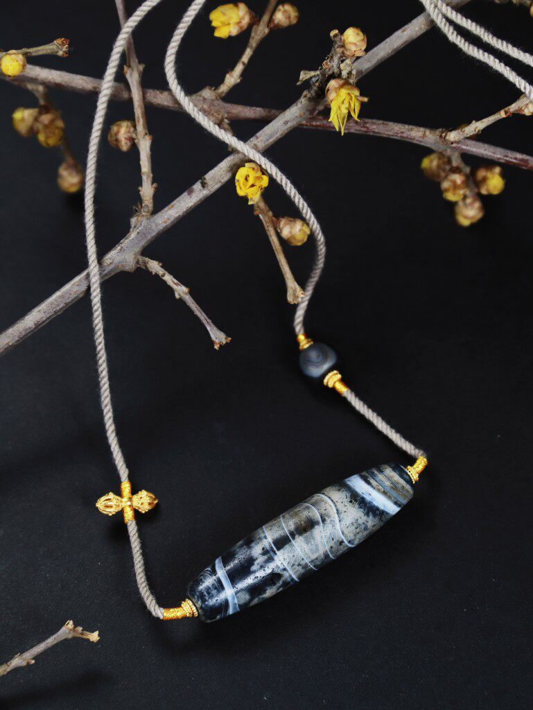 11064千年缠丝玛瑙项链Millennium Antique Silk Agate Necklace