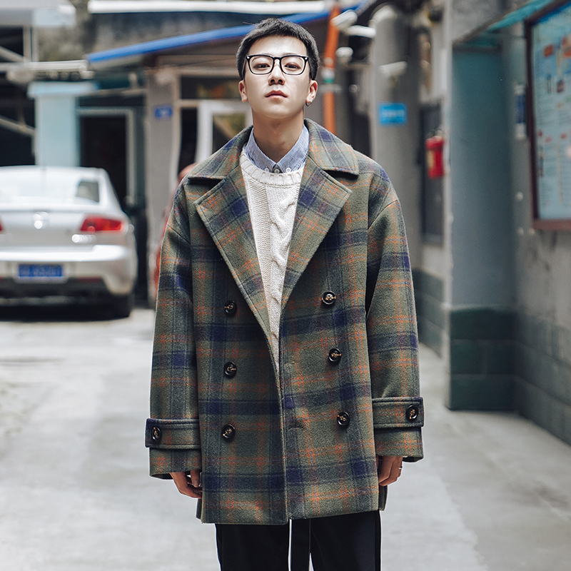 Winter/woolen Plaid overcoat/double-breasted button/