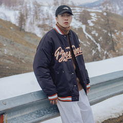 冬季潮流字母印花夾克（67%棉33%錦）