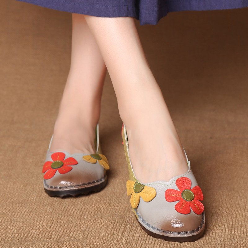 新款手工女鞋平跟牛皮花朵单鞋浅口真皮民族风舒适软底软鞋豆豆鞋在类目 女鞋, 低帮鞋中 - 来自Buy2taobao.com提供专业的淘宝代购服务