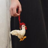 尼泊尔手工羊毛毡车挂件大公鸡小白鸡装 饰包挂文艺清新礼品ins