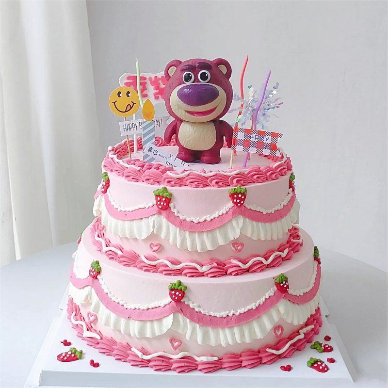 韩式蛋糕装饰卡通草莓熊摆件小草莓蜡烛ins风派对帽小熊生日插牌