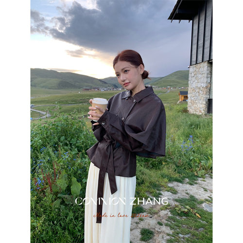 攸吉 CZZHANG美式复古斗篷皮衣女装秋季系带收腰PU皮短外套2026