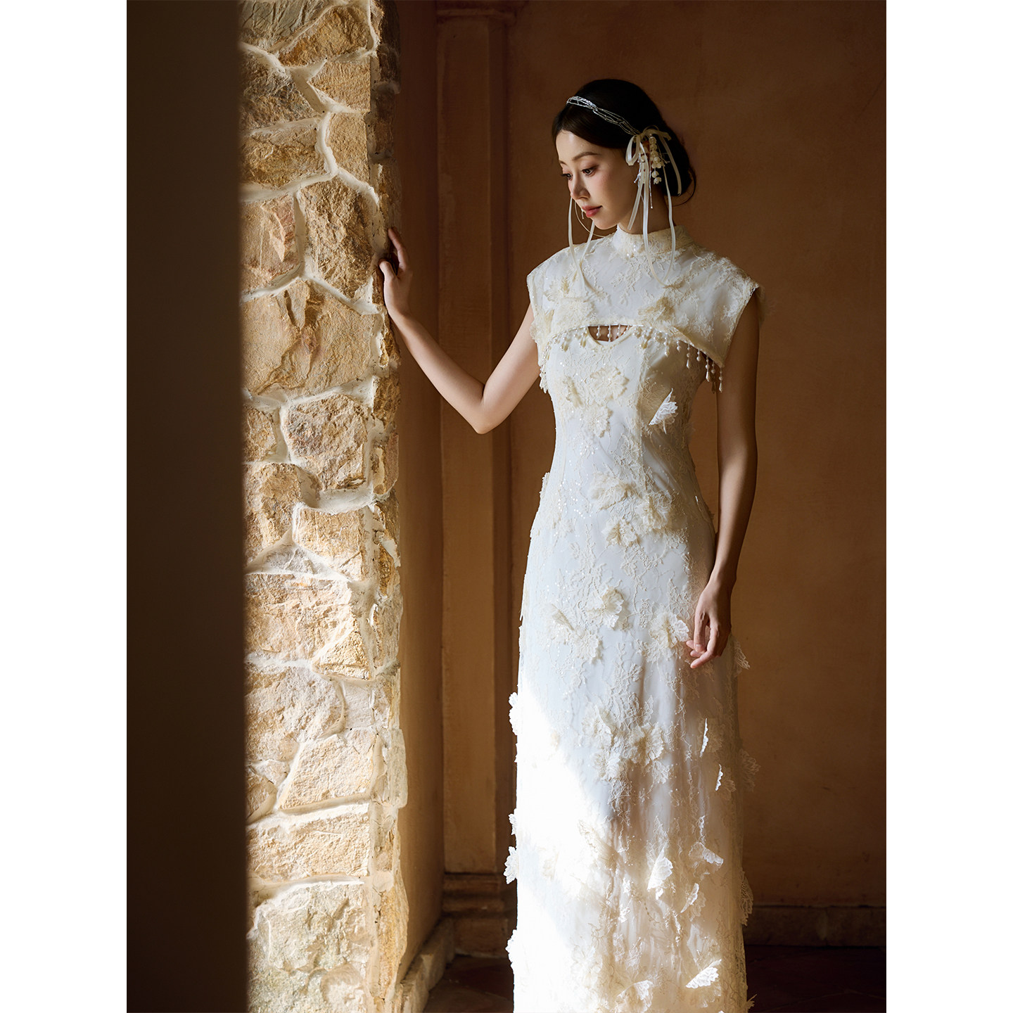 ONMOON 新中式白色蕾丝2026礼服订婚敬酒服旗袍裙 两件套连衣裙