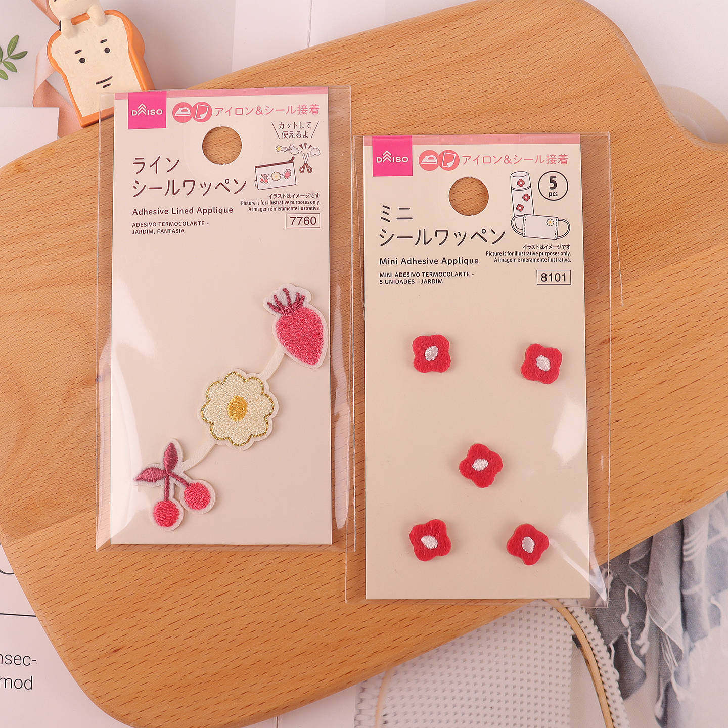 日本本土大创DAISO可爱花朵草莓造型布贴5片装手工装饰贴纸熨烫款