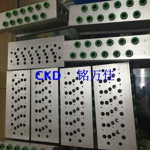 4GB119.4GB129汇流板CKD 4GB139.4GE119.4GE129.4GE139.4GB149