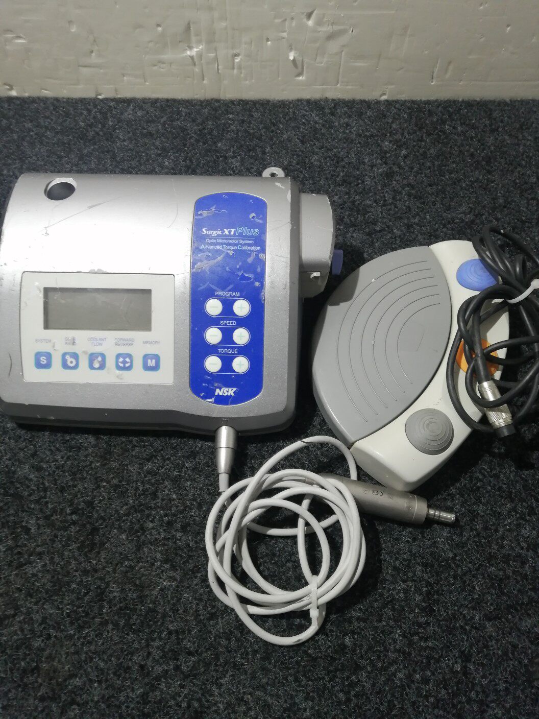 nsk 种植机 surgic xt plus型种植机