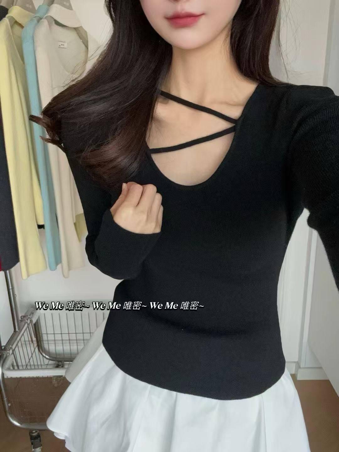 weme纯欲风交叉V领针织衫女秋季2025新款修身显瘦内搭打底衫上衣