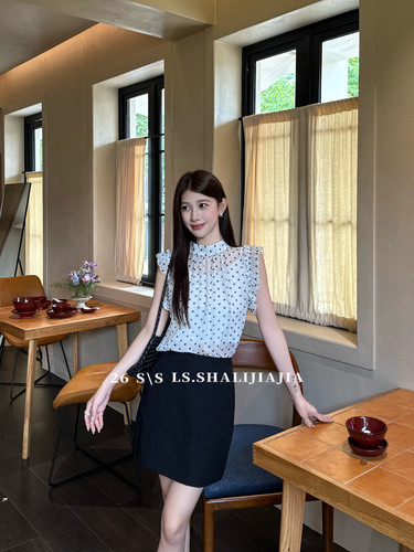 LS夏季2026新款法式复古波点木耳边无袖衬衫吊带背心女两件套