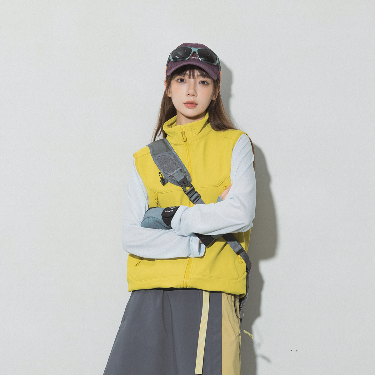 EpicSocotra秋冬户外软壳加绒保暖马甲男女徒步登山防风背心外套