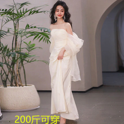 大码轻婚纱新娘2026新款胖mm气质高级感法式出门迎宾晨袍旅拍礼服