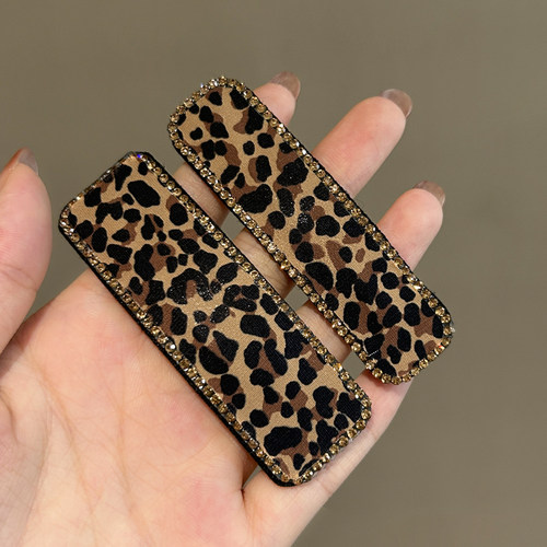 诗情画意豹纹水钻发夹