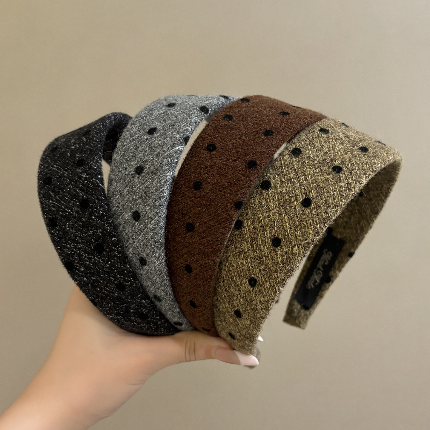 诗情画意毛绒布波点发箍