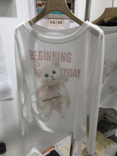夏季新款一字领T恤防晒小衫女休闲空调衫892猫咪印花税蝴蝶印花T