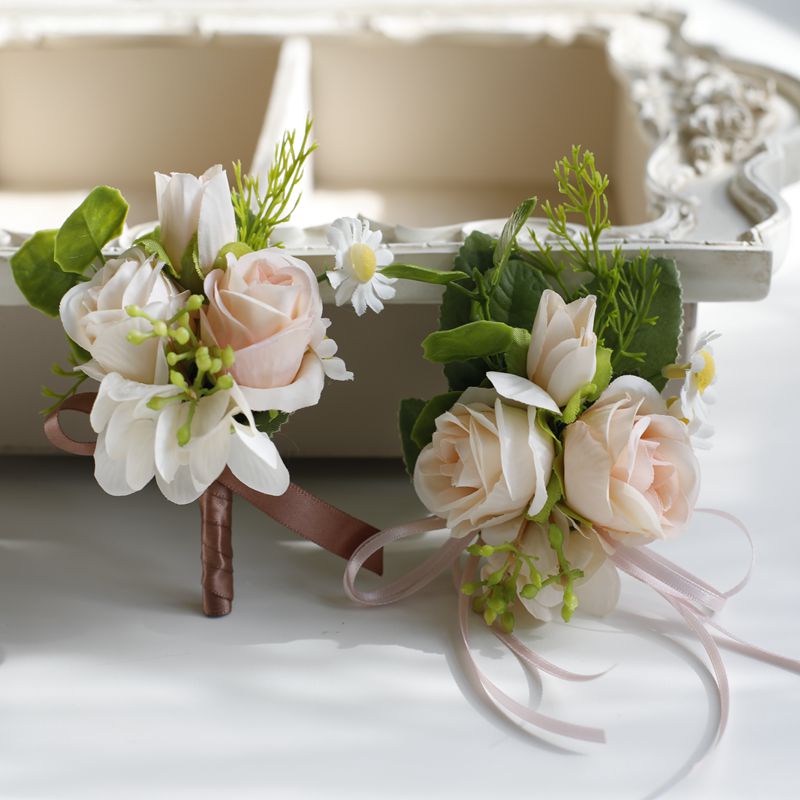 森系韩式仿真玫瑰新娘伴娘结婚手腕花新郎伴郎婚礼胸花开业活动