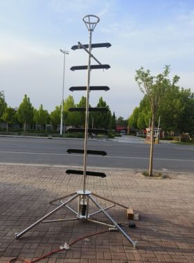 杂技道具上刀山