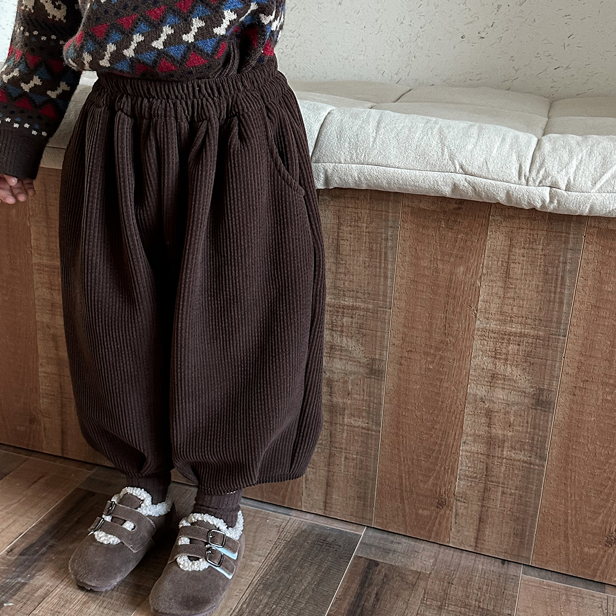 男女童长裤灯笼裤童裤纯色坑条格