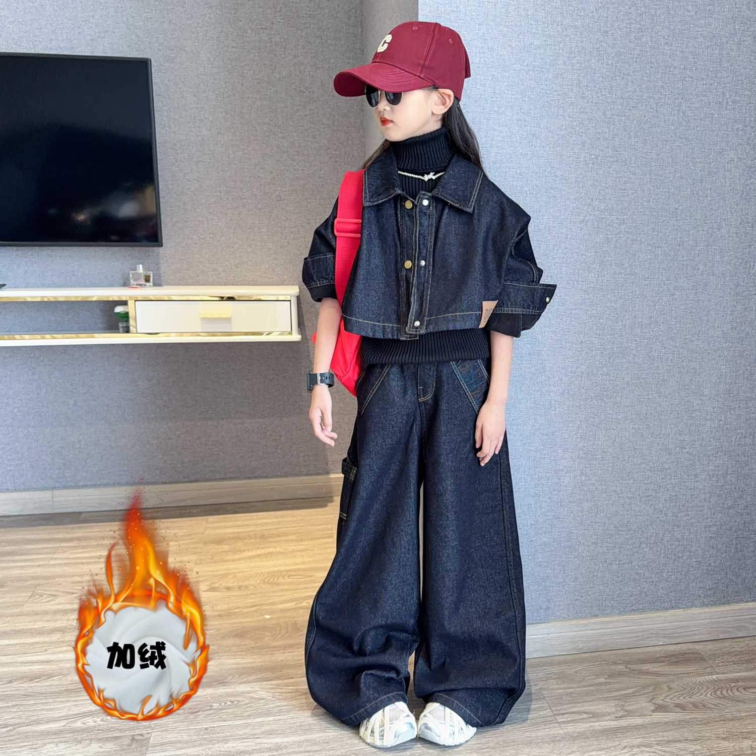 女童加绒牛仔套装冬装2025新款儿童短款外套宽松直筒裤加厚两件套