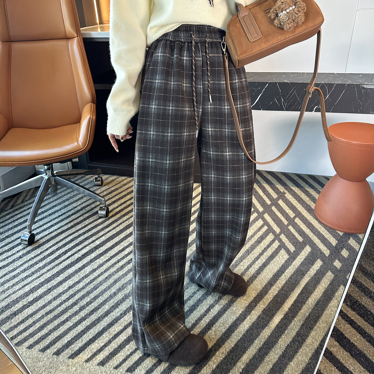 人手一条！~复古抽绳格纹休闲裤