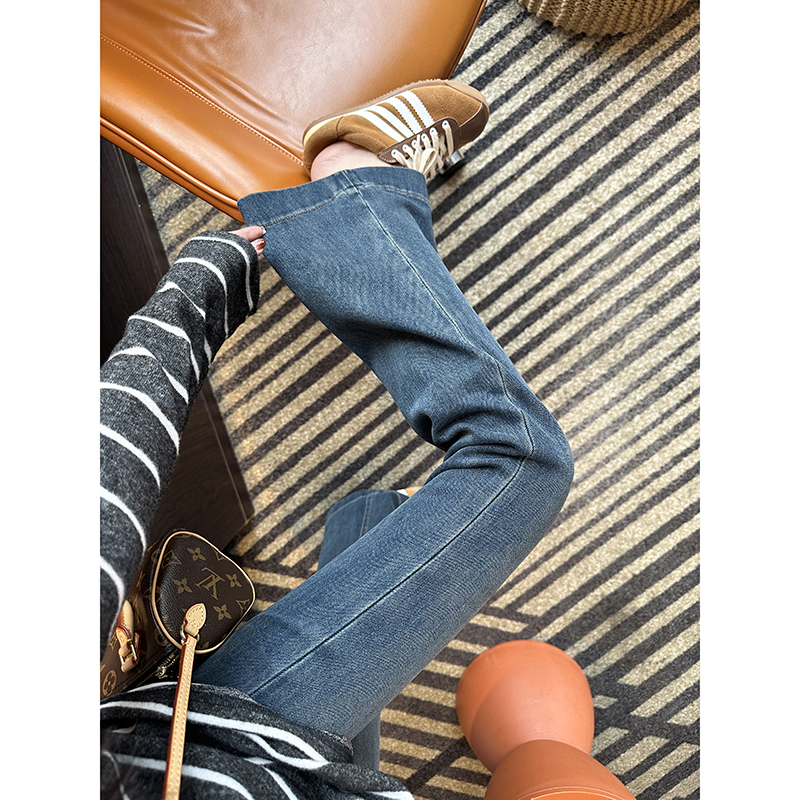 报恩shen裤~！德绒微喇叭裤女