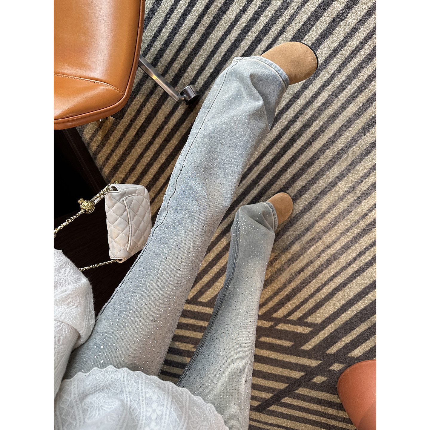 chao模气场！~高腰微喇叭带钻牛仔裤女春季新款弹力修身显瘦长裤