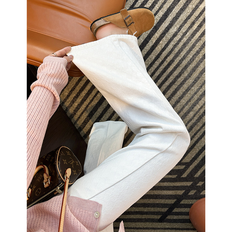 满满设计感~！提花牛仔白色微喇牛仔裤女2026春季修身显瘦喇叭裤,女装/女士精品,牛仔裤,淘宝优惠券,粉丝福利购,淘宝优惠卷