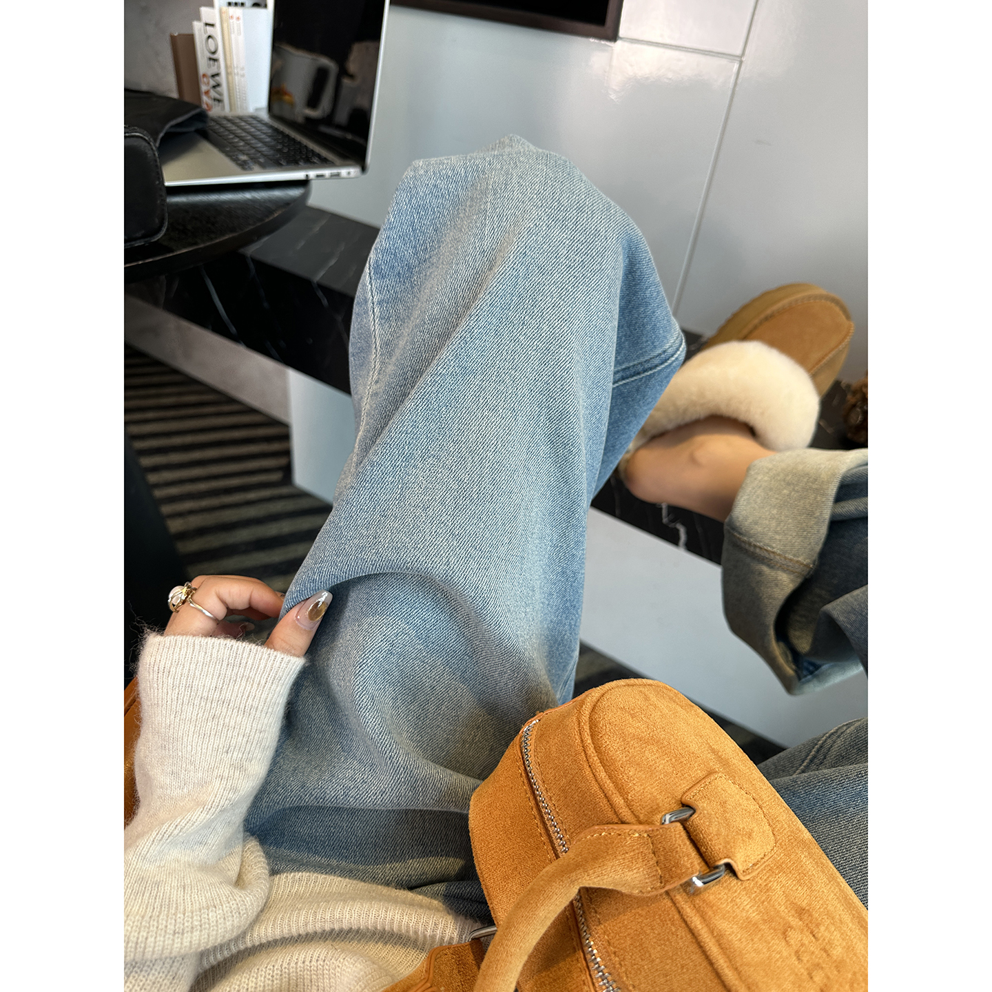 全员自留！~加绒窄版阔腿牛仔裤