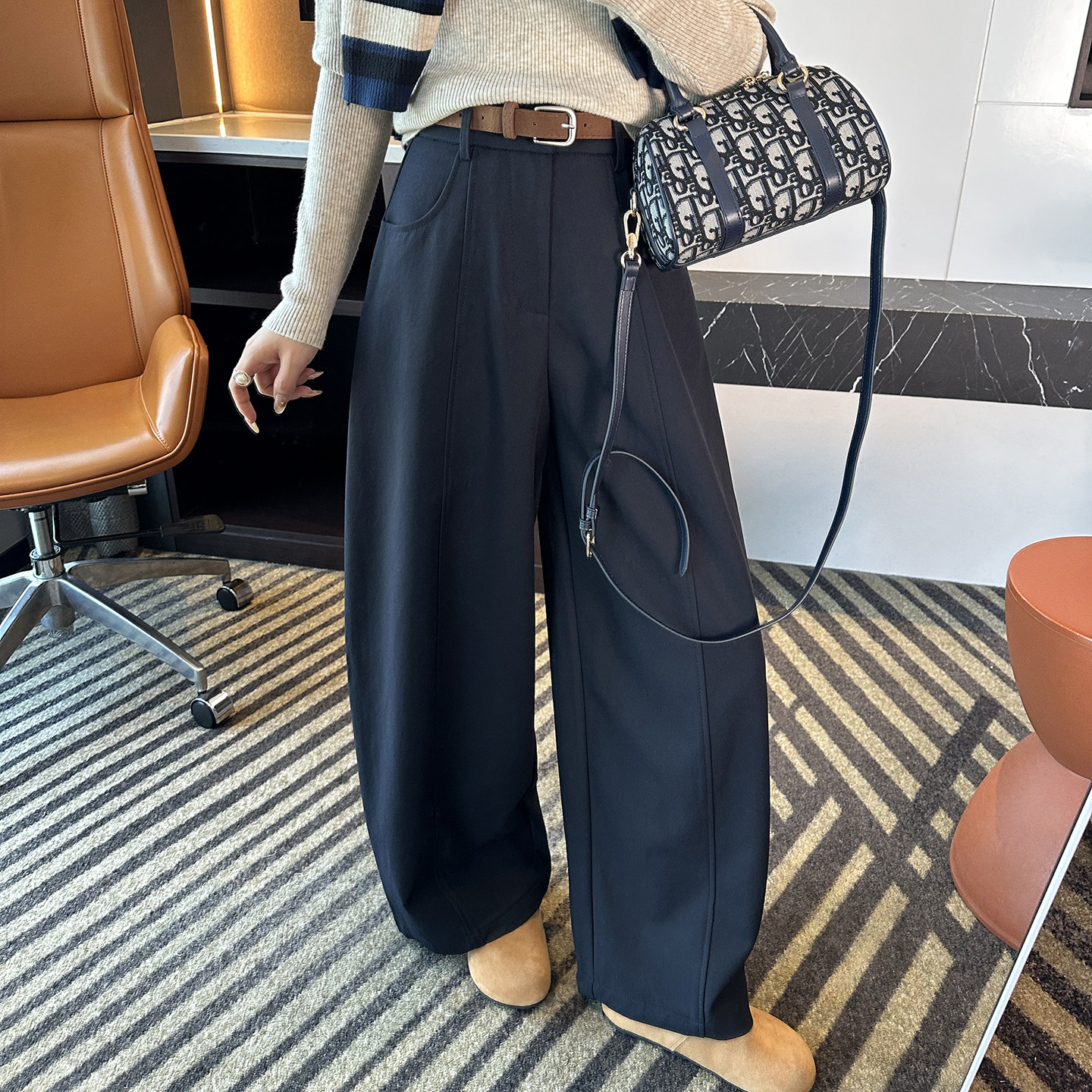 版型太赞！~抗皱钛金棉窄版气球裤女秋冬加厚宽松阔腿弯刀休闲裤,女装/女士精品,休闲裤,淘宝优惠券,粉丝福利购,淘宝优惠卷