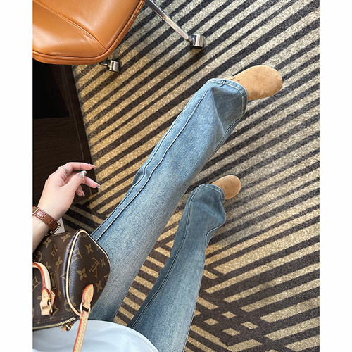 逆天显腿长！~高腰微喇叭牛仔裤