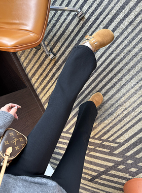 “焊在腿上”黑色喇叭牛仔裤女2025秋冬加绒高腰弹力显瘦微喇裤子