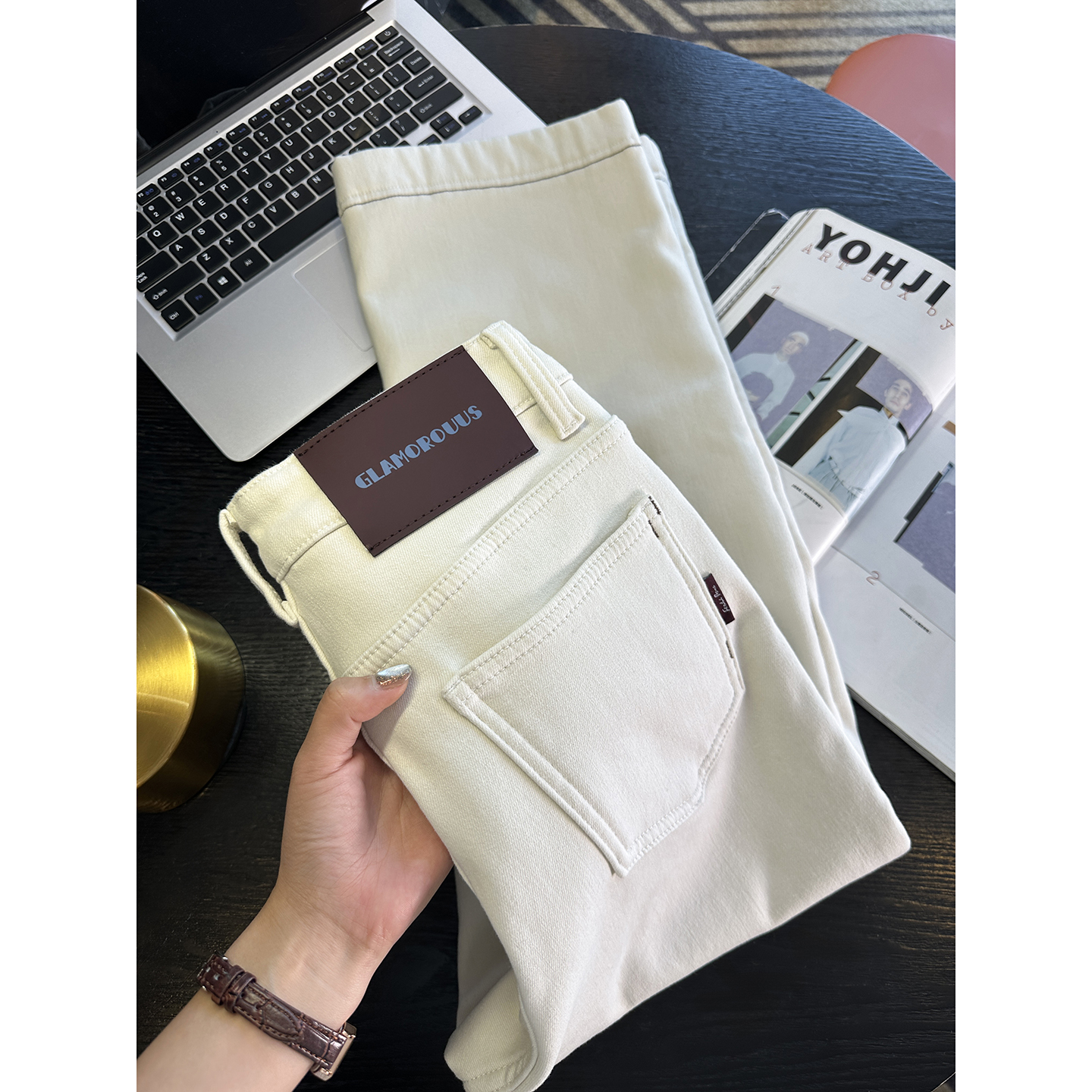 裤王！实至名归~白色加绒牛仔裤