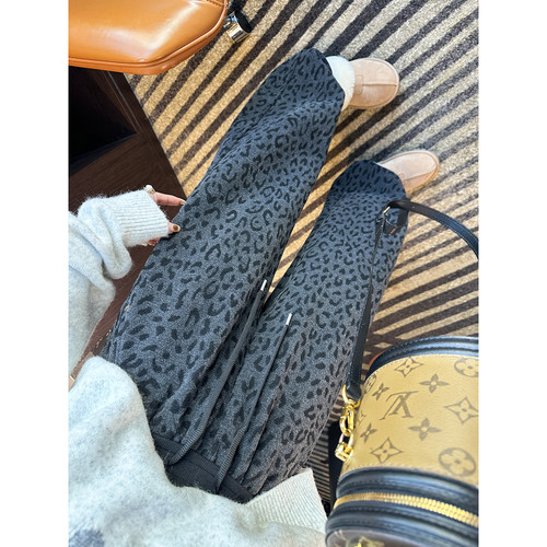 新贵老钱！~加绒深色豹纹休闲裤