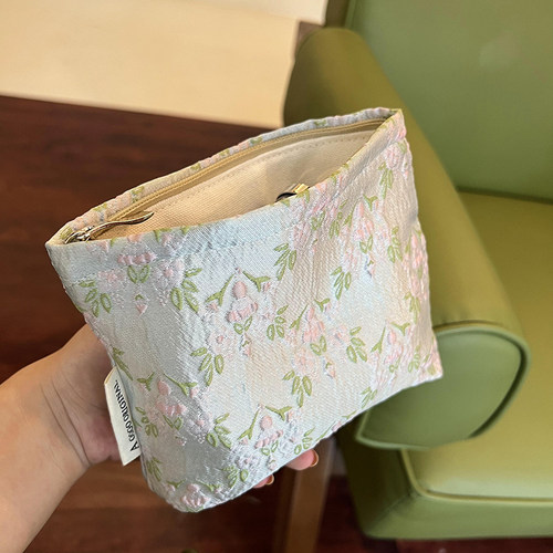 收纳整理ins便携化妆包