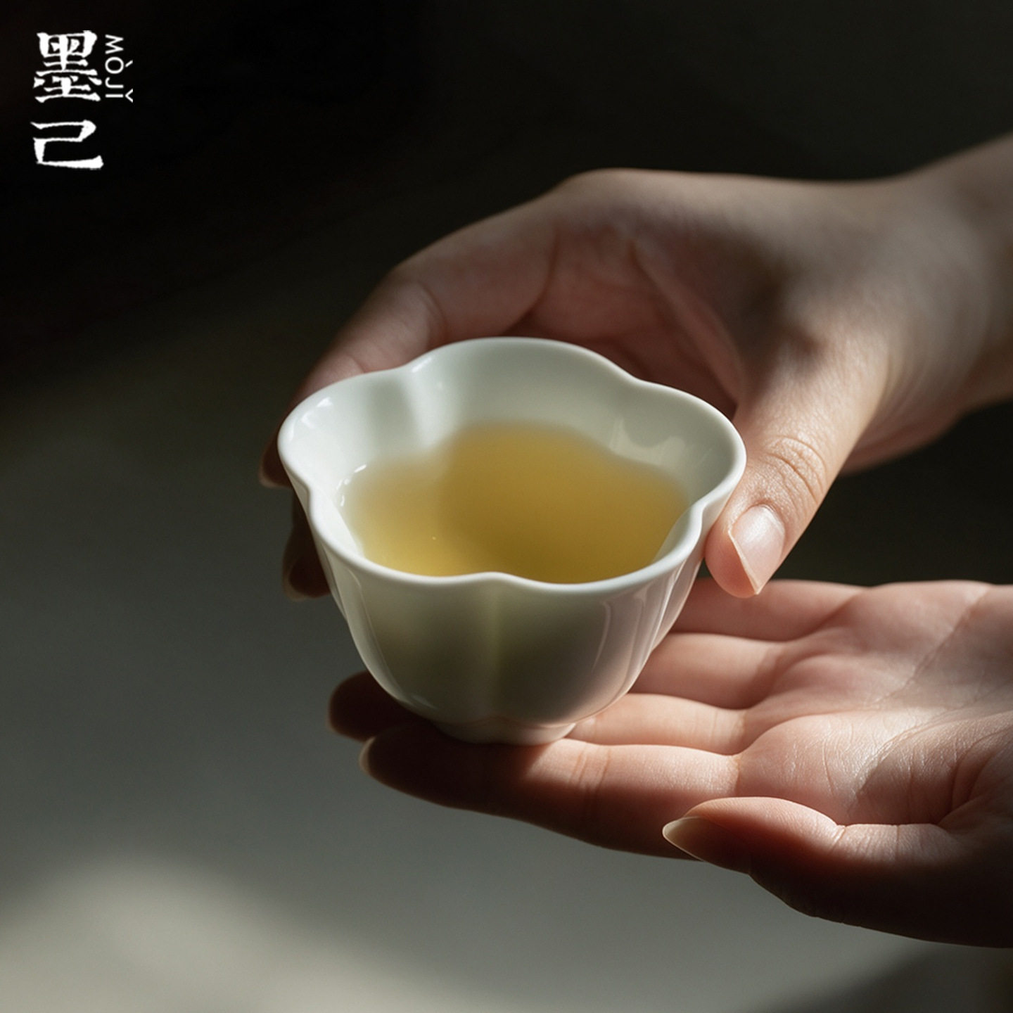 墨己德化高白瓷家用陶瓷主人杯功夫茶具花口茶杯品茗杯单杯杯子
