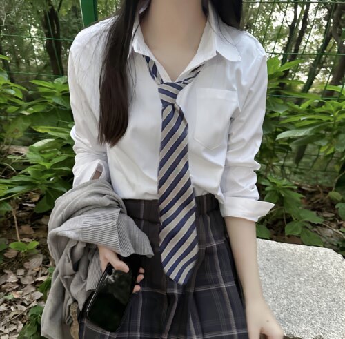基础款秋冬内搭长袖衬衫校供感