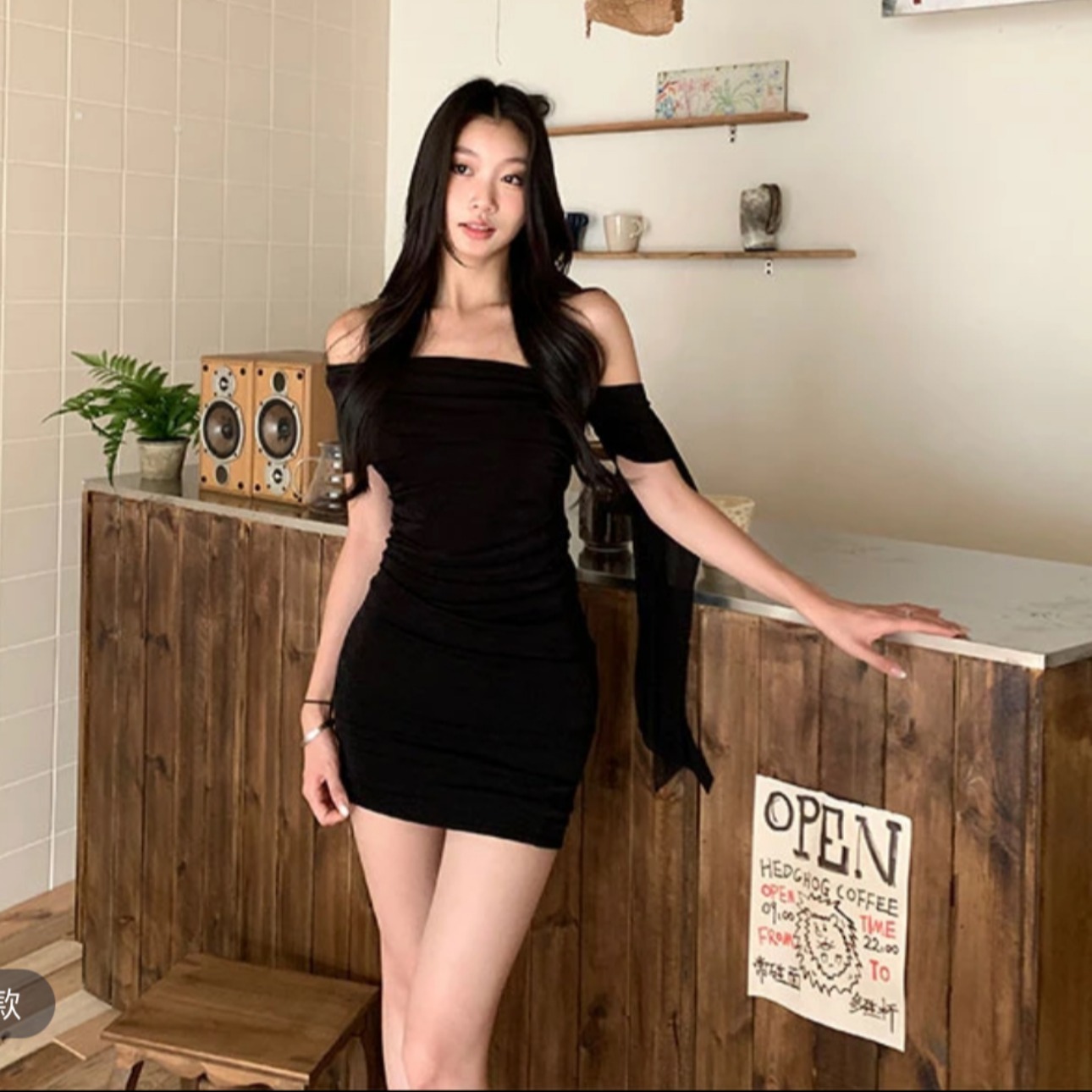 withmin 斜肩连衣裙女高级感黑色背心无袖包臀裙短裙夏季