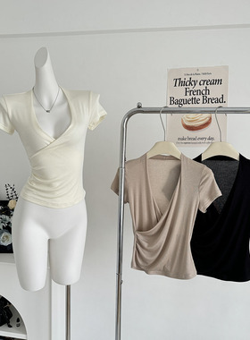 Skk Store 轻柔定律 轻盈无感醋酸天丝羊毛 极简V领交叉短袖T恤