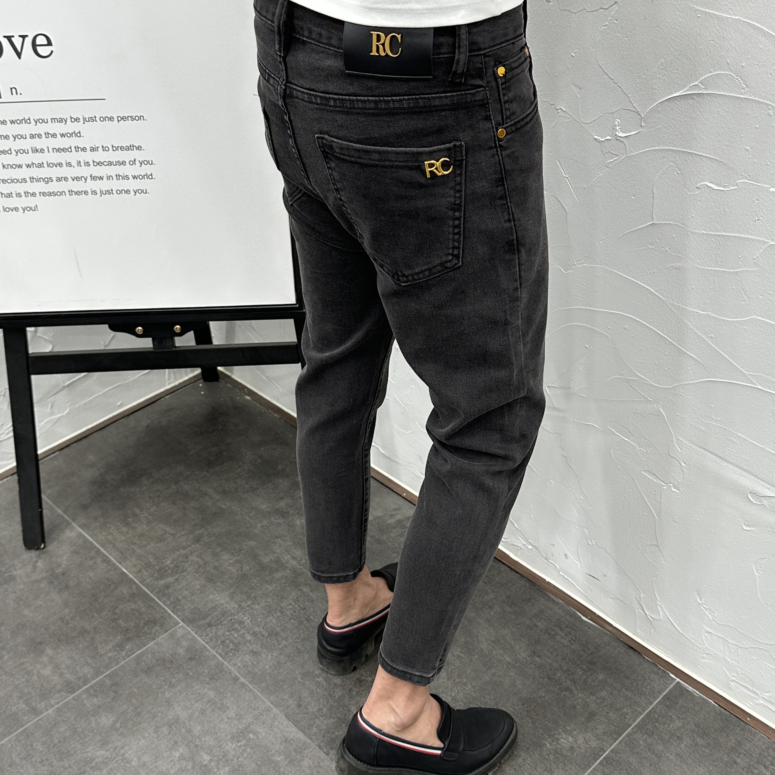 金属微跨秋冬弹力显瘦牛仔长裤男