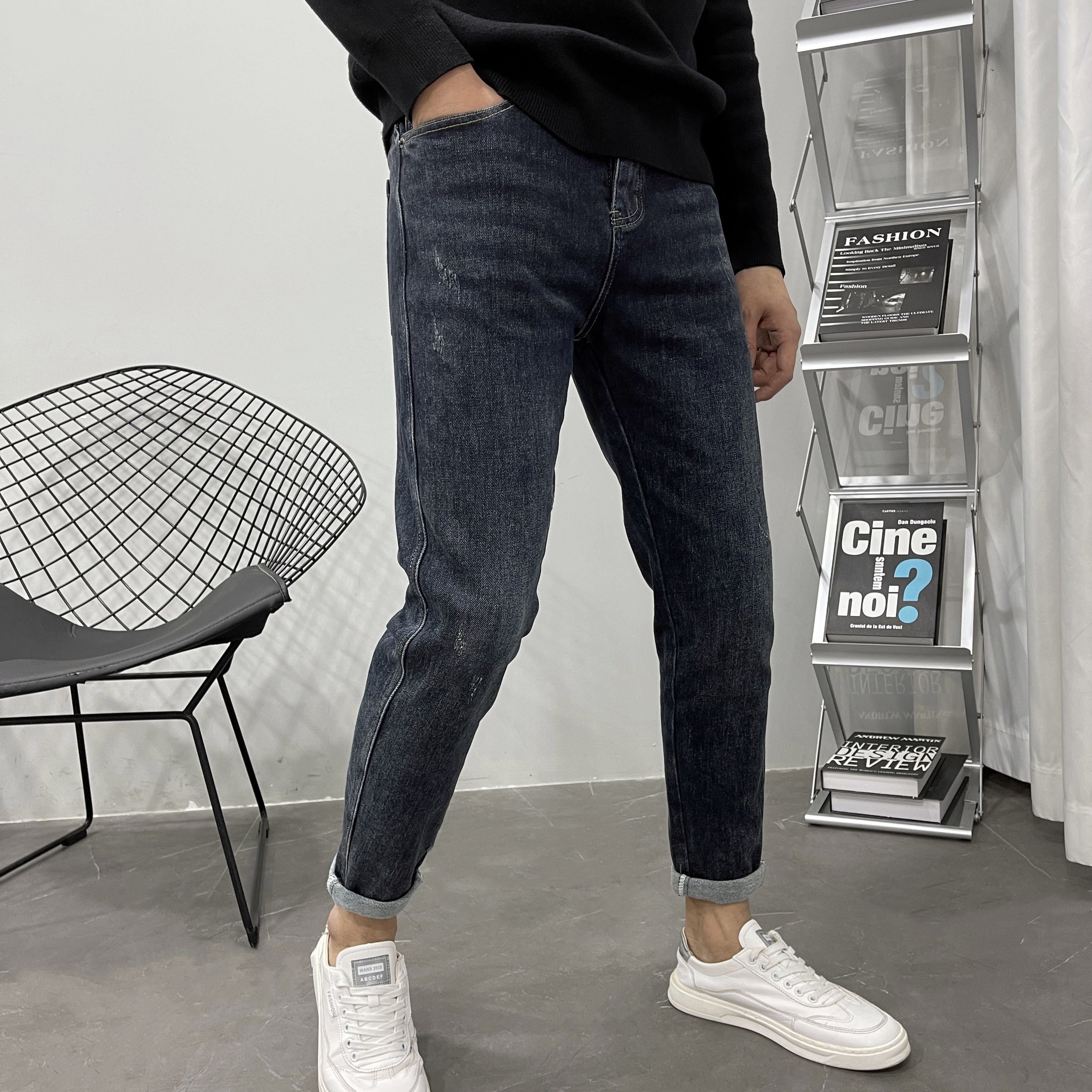 黑蓝斜插口袋薄绒加厚牛仔长裤潮男秋冬修身小脚微跨青年休闲弹力 - 淘宝联盟商品