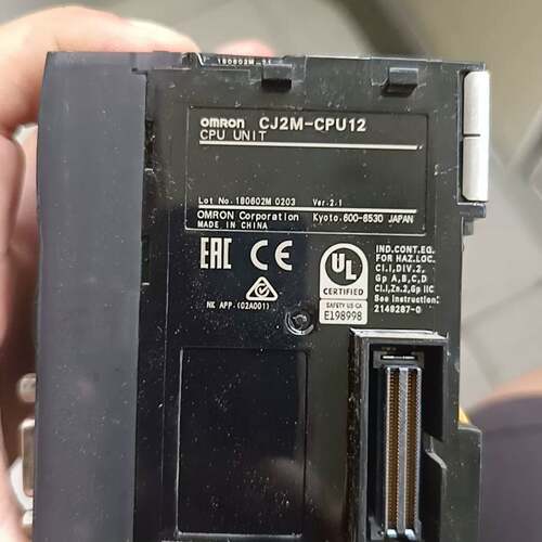 可议价CJ2M-CPU12PLC，实图